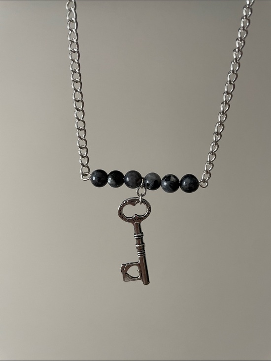 Handmade Jewelry - Larvikite black Labradorite round gemstone + key necklace